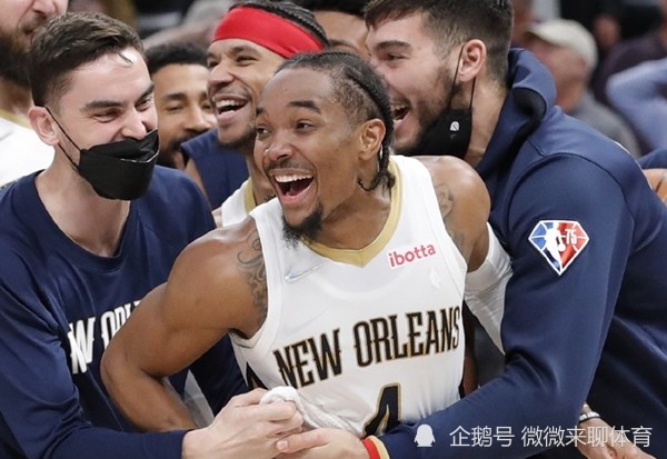 鹈鹕绝地反击马刺，霍乐迪神奇绝杀关键时刻的简单介绍